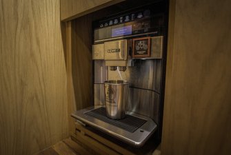 Kávovar od Bosch | Plecháčky nejen na kávu | Lednice 170 litrů